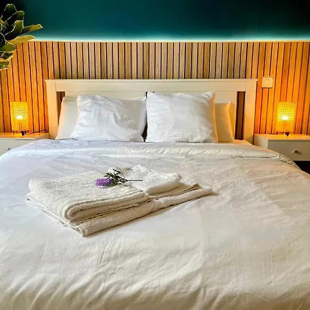 Appartement Sunshine Getaway - Stylish In The Heart Of